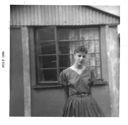 Anita4.jpg (24472 bytes)