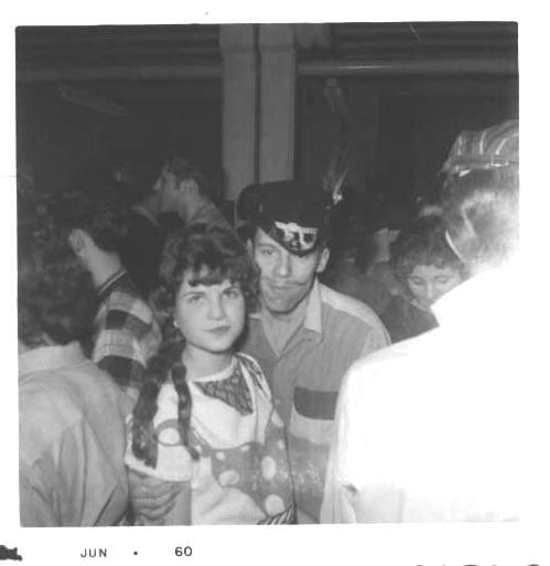 Anita5.jpg (21961 bytes)