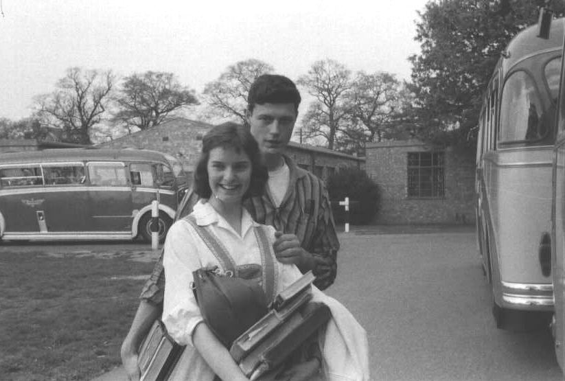 Gene15f.jpg (58950 bytes)