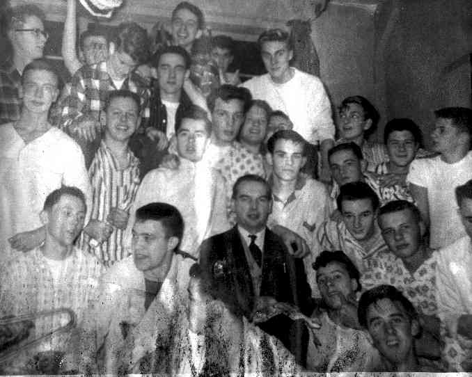 Mr. Slater's Wing .jpg (36632 bytes)