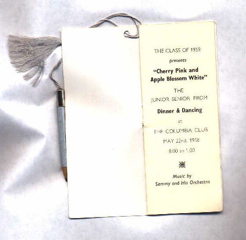 Prom58_4.jpg (28566 bytes)